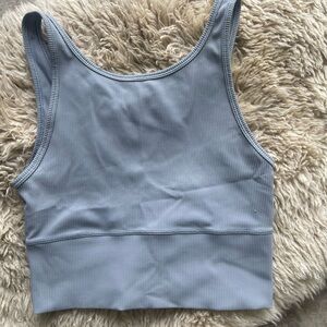 Lululemon crop top